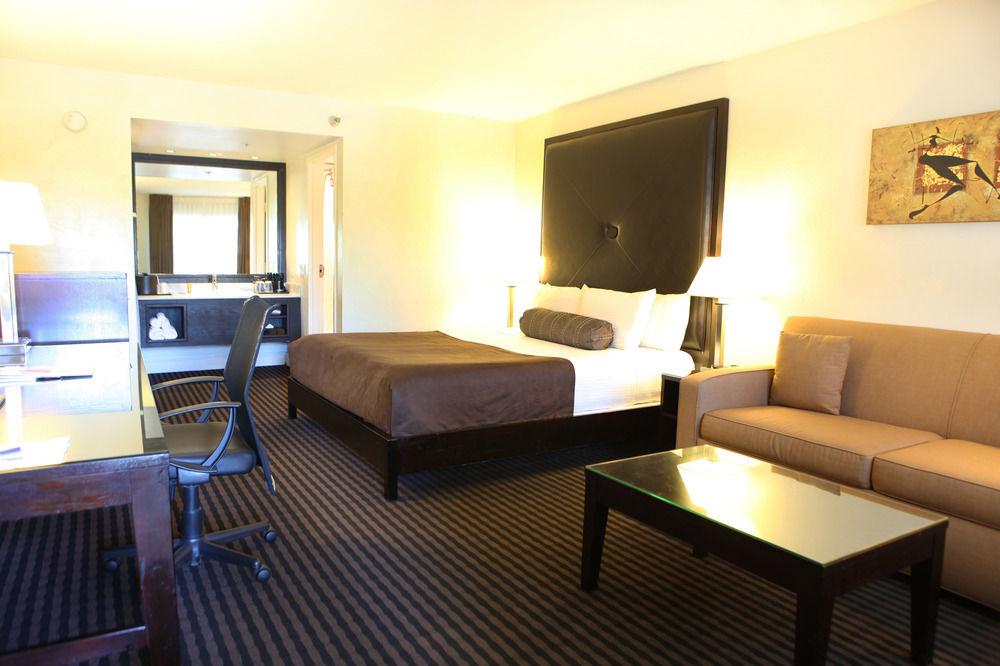โฟร์ พอยต์ บาย เชอราตัน แอนาไฮม์ Hotel ภายนอก รูปภาพ